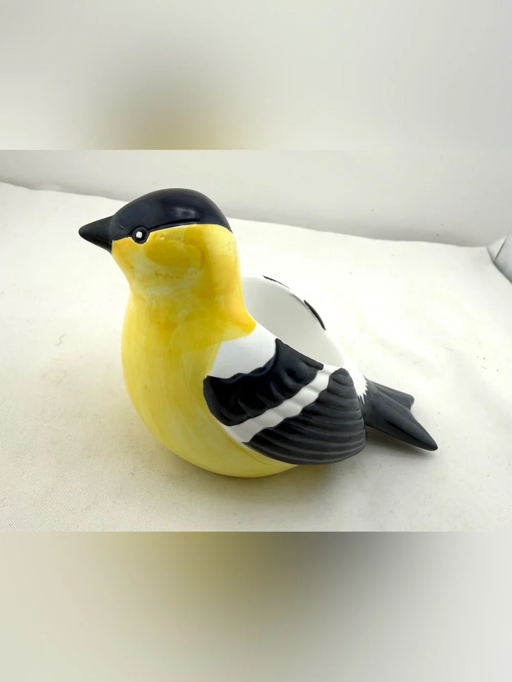Vintage ceramic bird planter/dish